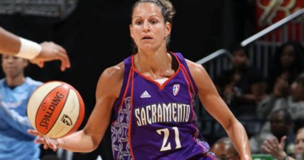 Ticha Penicheiro