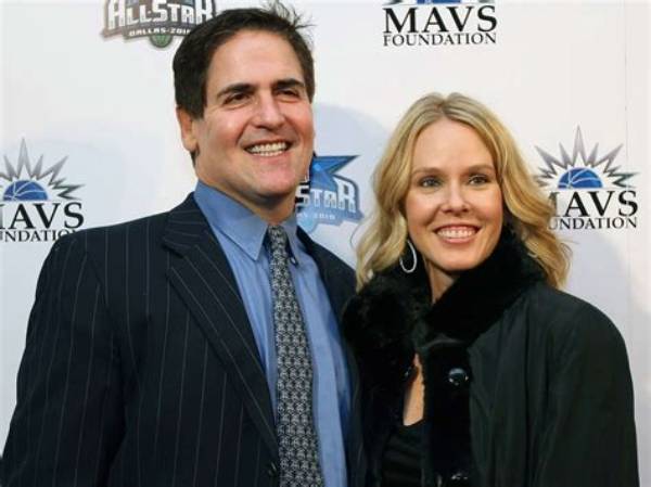 Tiffany Stewart | Husband Mark Cuban | Married Life