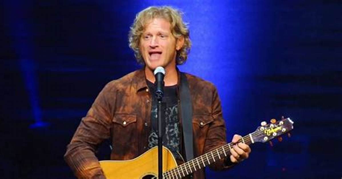 Tim Hawkins Comedian, Bio, Wiki, Age, Height, Wife, Kids, Podcast, and Net Worth