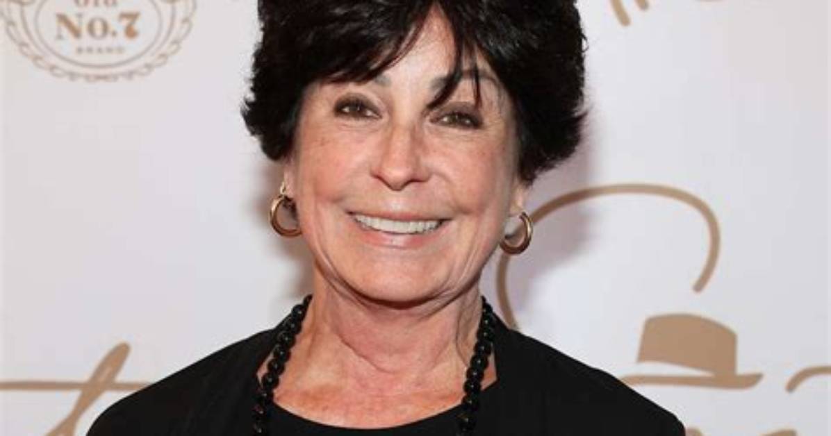 Tina Sinatra