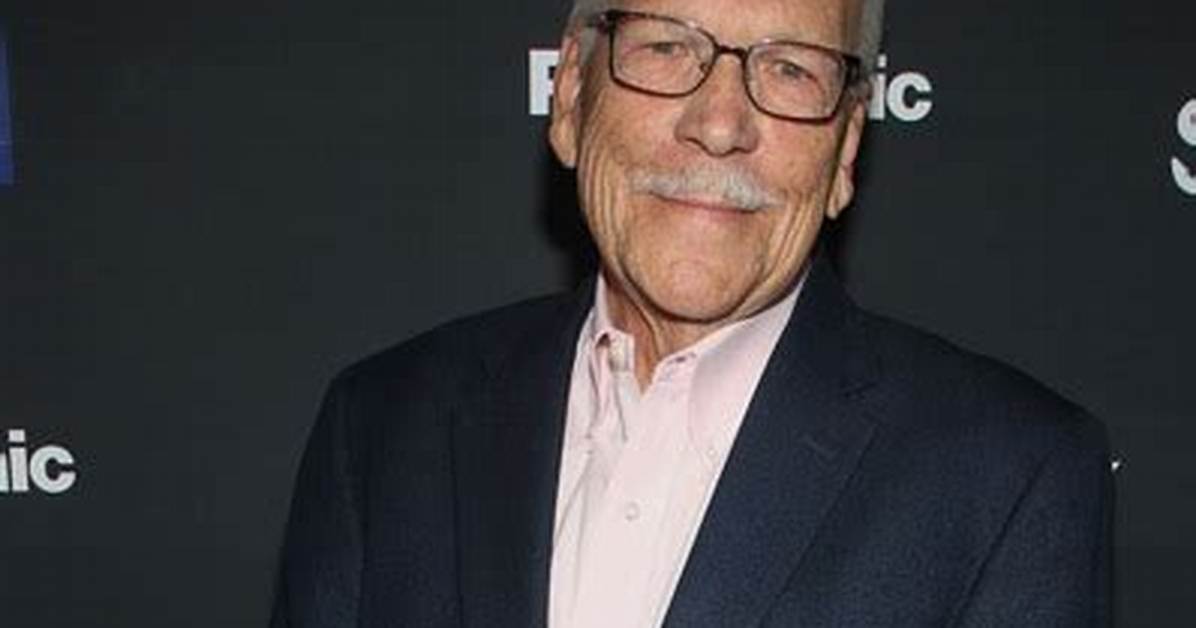 Tom Atkins Height