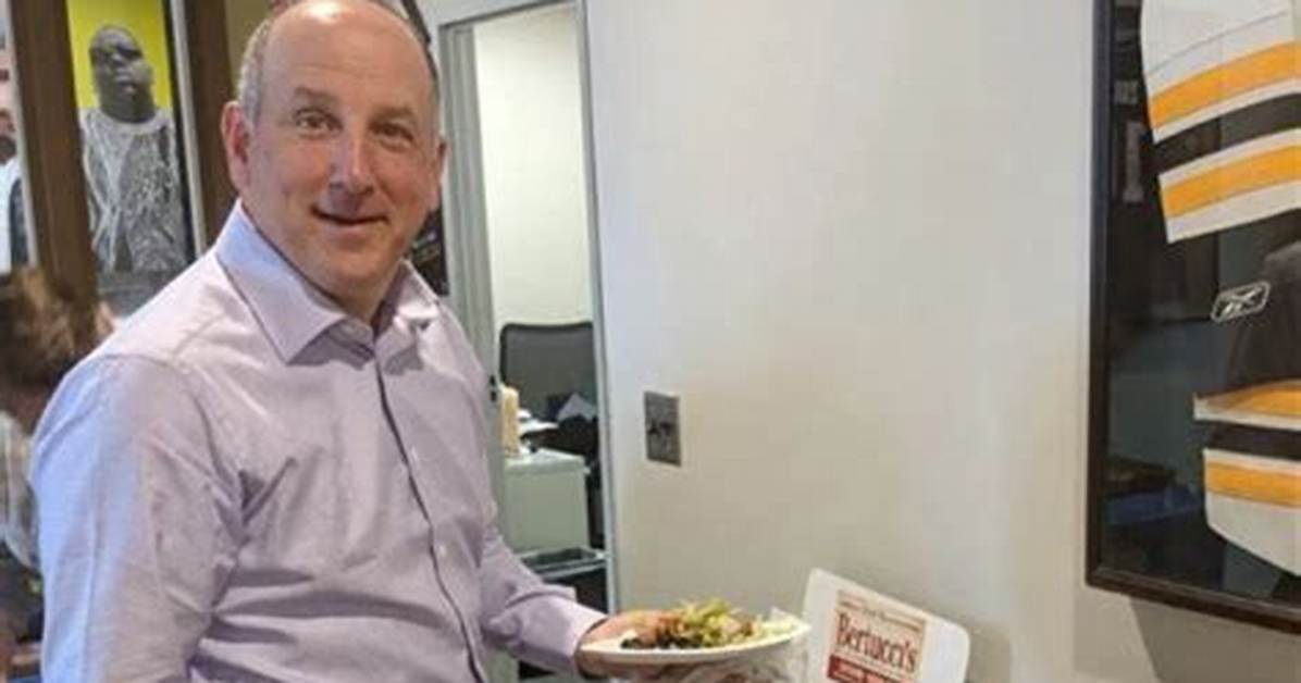 Tony Massarotti | Bio, Age, Net Worth, Relationship, Career