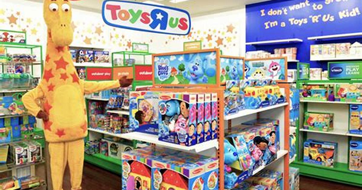 Toys 'R' Us Is Closing up Shop and the Internet Is Not Taking the News Well