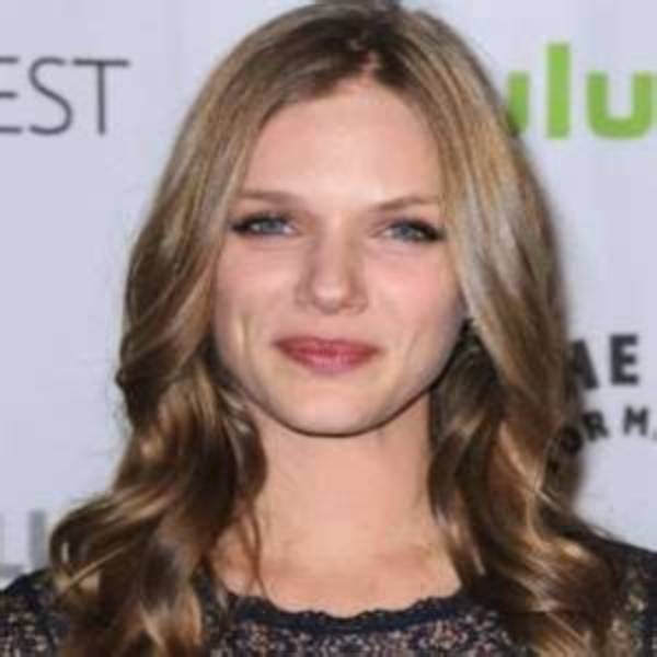 Tracy Spiridakos Bio: Age, Net Worth, Is She Married?