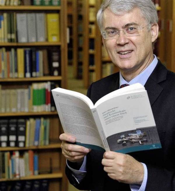 Ulrich Sieber