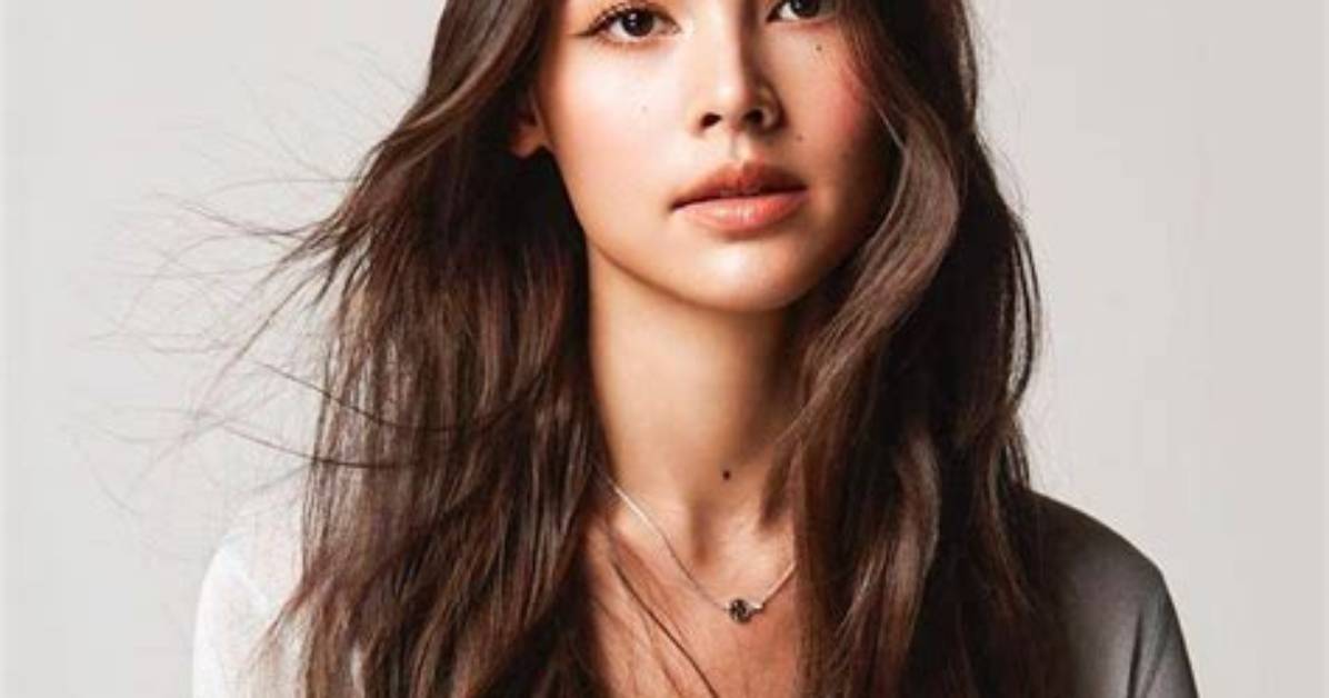 Urassaya Sperbund