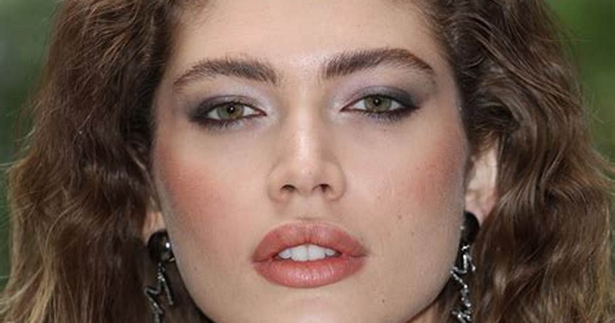 Valentina Sampaio