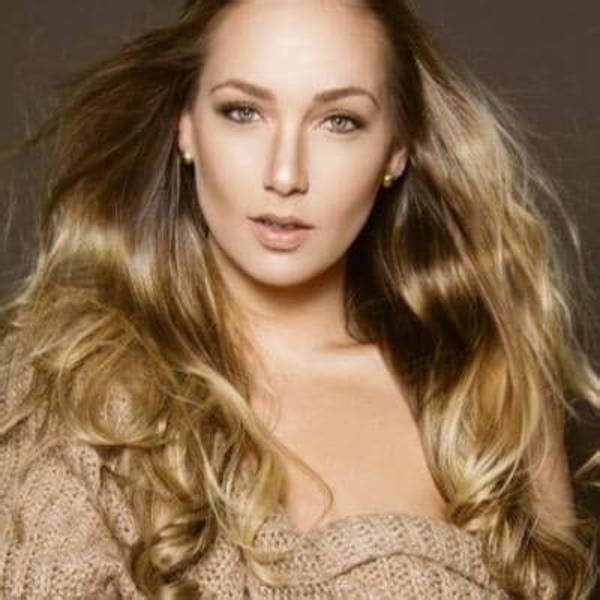 Vanessa Pose: Bio, Career, Net Worth