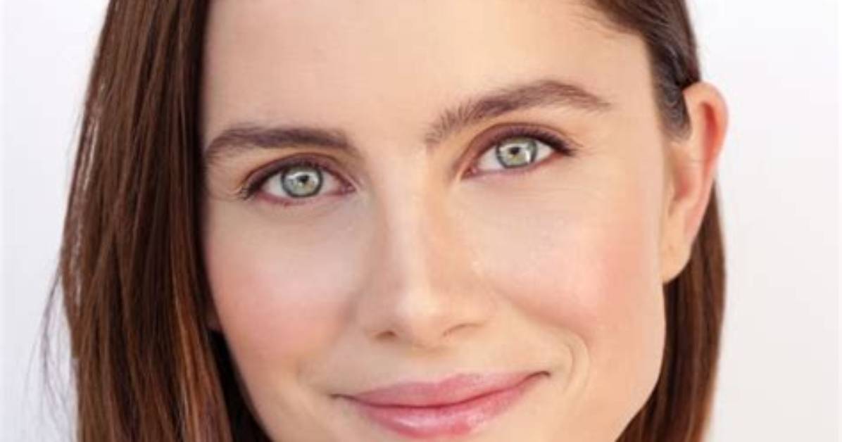 Vic Michaelis Age | How Old Is She | Explore Her Wiki and Family