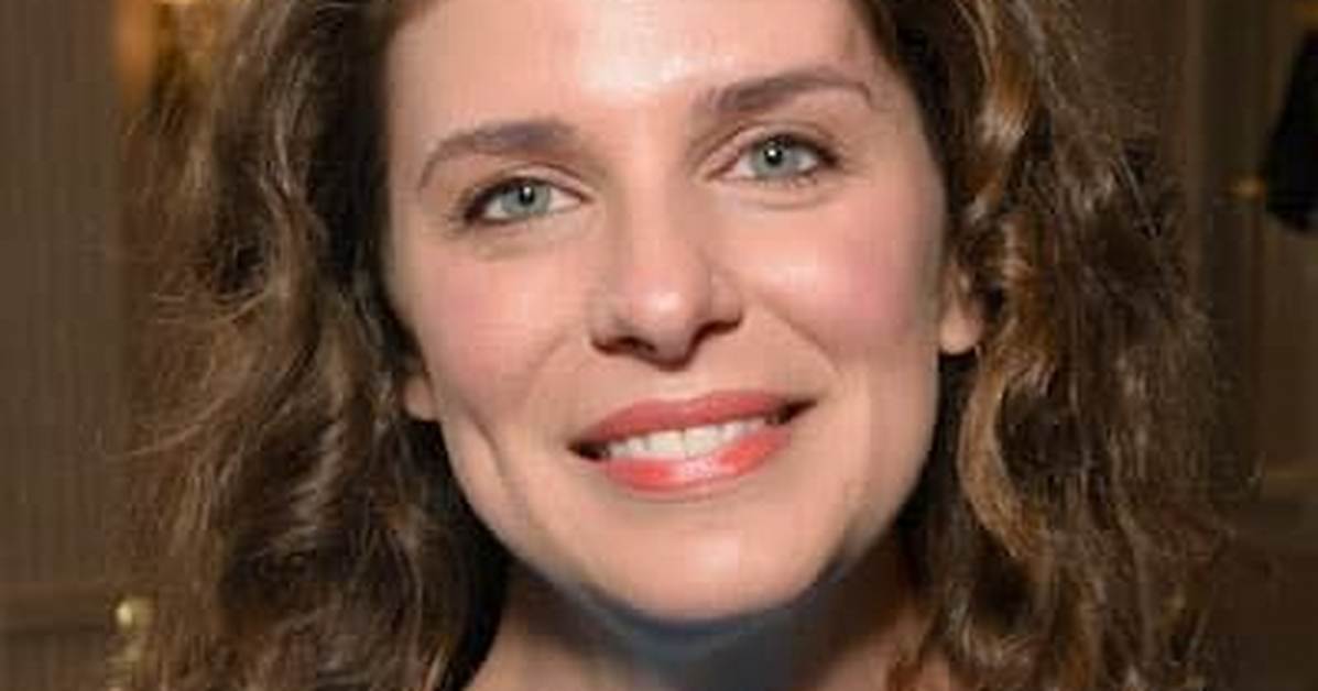 Vivian Howard Chef, Bio, Wiki, Age, Husband, Restaurant, and Net Worth