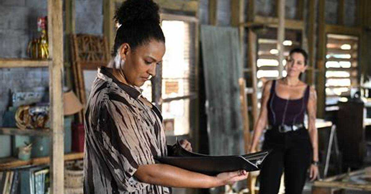 What's the Prize on Abc's New Game Show 'Generation Gap'? the Winner Has a Choice