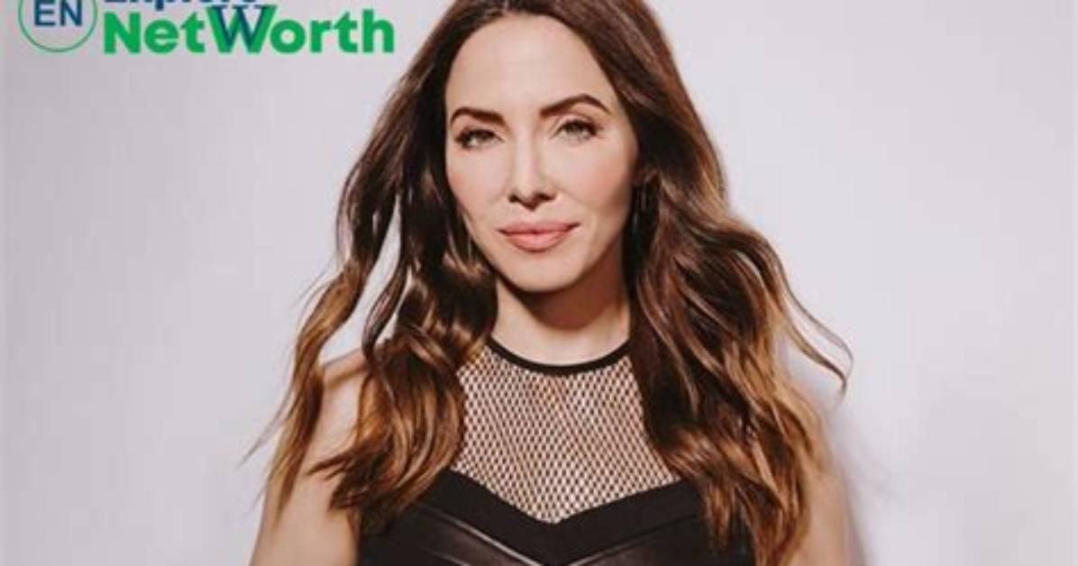 Whitney Cummings Net Worth in 2022