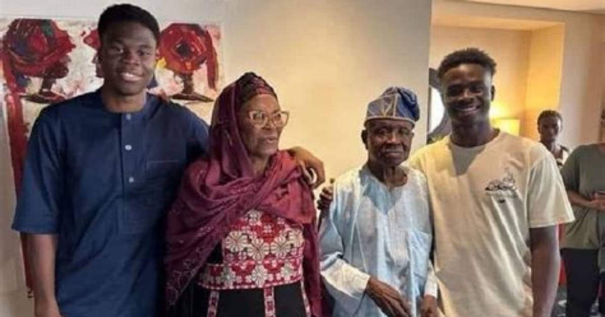 Who Are Yomi Saka and Adenike Saka | Meet Bukayo Saka Parents | Family and Origin