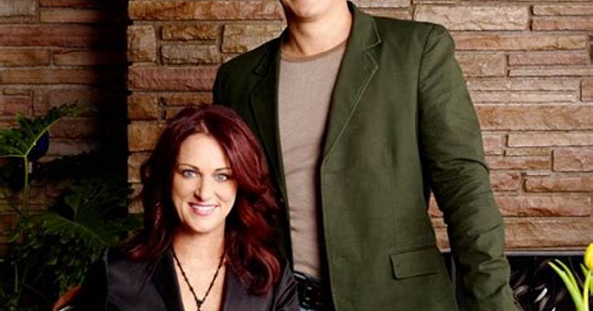 Who Is Michael Symon’s Wife Liz Shanahan? Wiki-Bio, Career, Children.