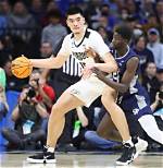 Who Is Purdue Star Zach Edey Dating? Details
