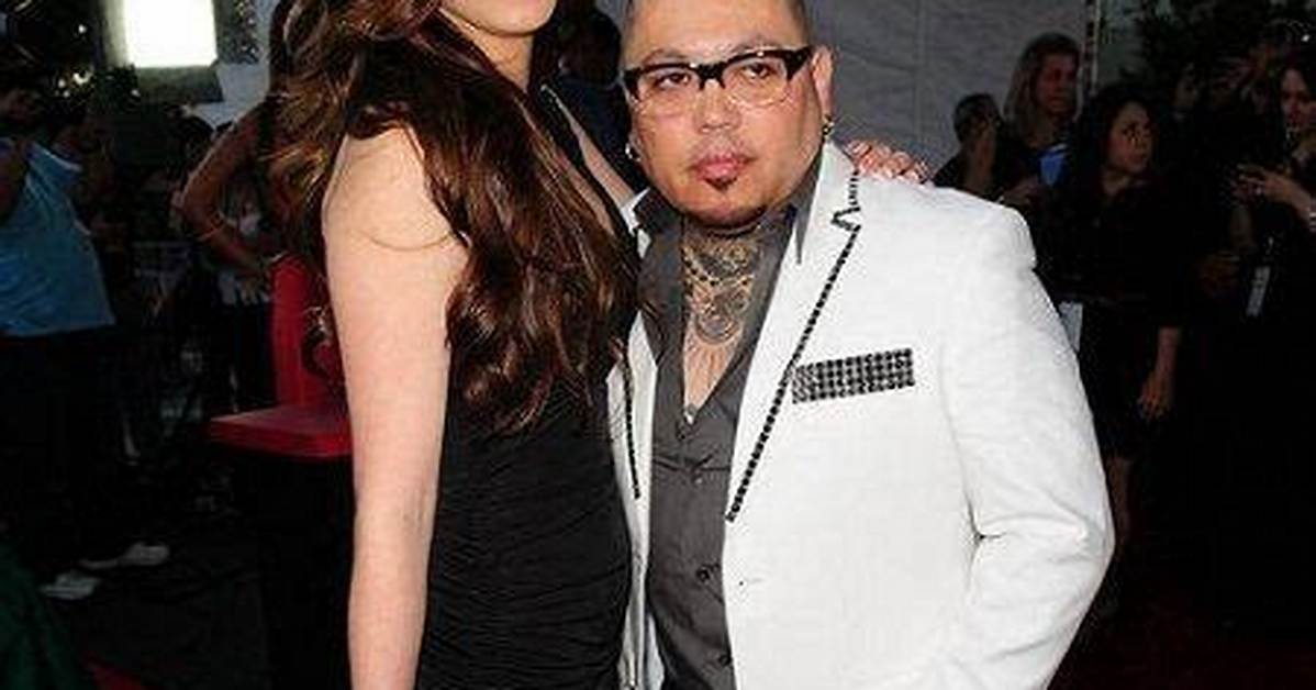 Who Is Rikkie Leigh Robertson? Relationship Between Her and A. B. Quintanilla