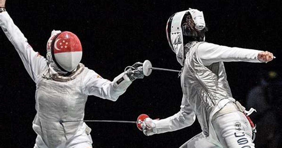 Why Do Fencers Bend Their Swords? Historical Context Is Key