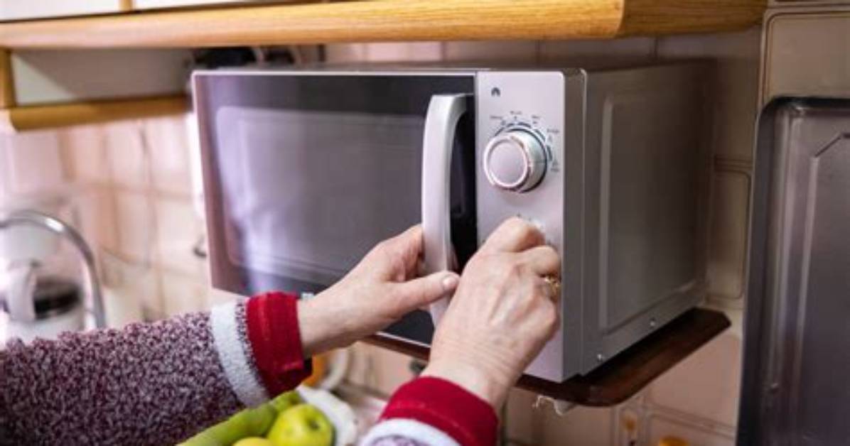 Woman Has a Hack You Can Use for All of Those Plastic Bags in Your Cabinet