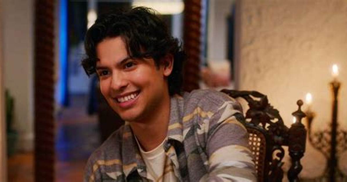 Xolo Maridue%C3%B1A Was Rumored to Be Dating 150. Jpg