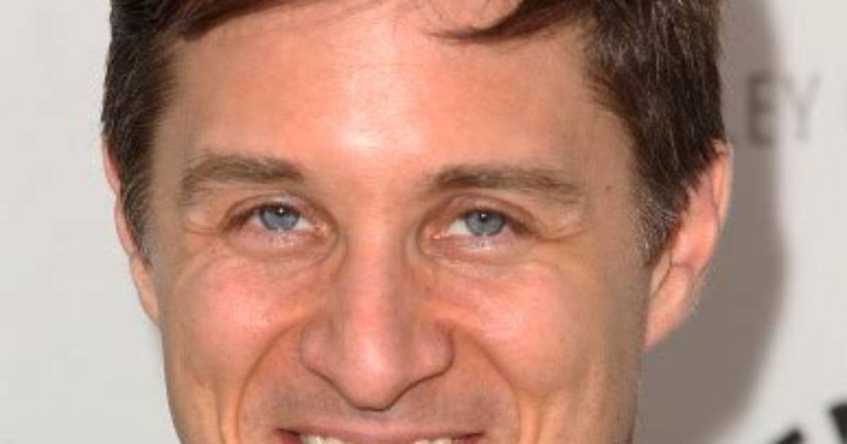 Yuri Lowenthal Net Worth